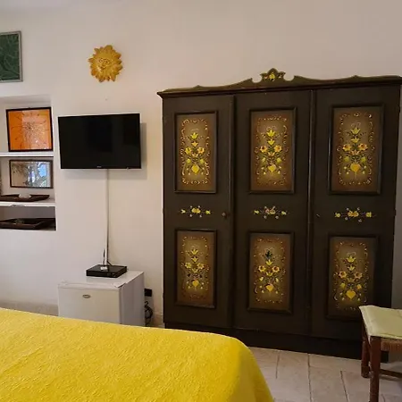 La Limonaia A Mare 폰차
