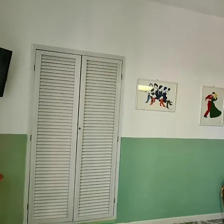 Affittacamere La Limonaia A Mare